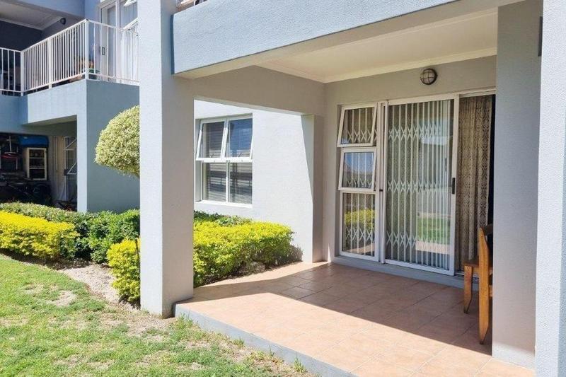 2 Bedroom Property for Sale in Vredekloof East Western Cape